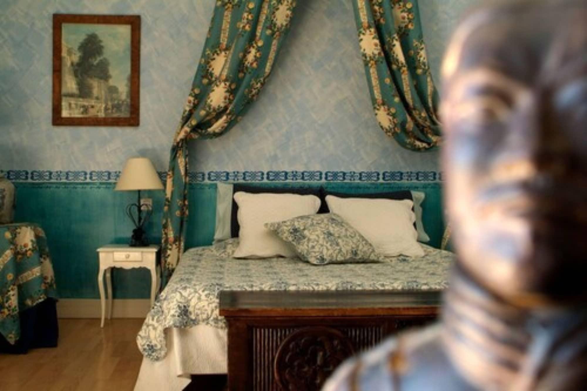 Mas De La Chapelle Hotel